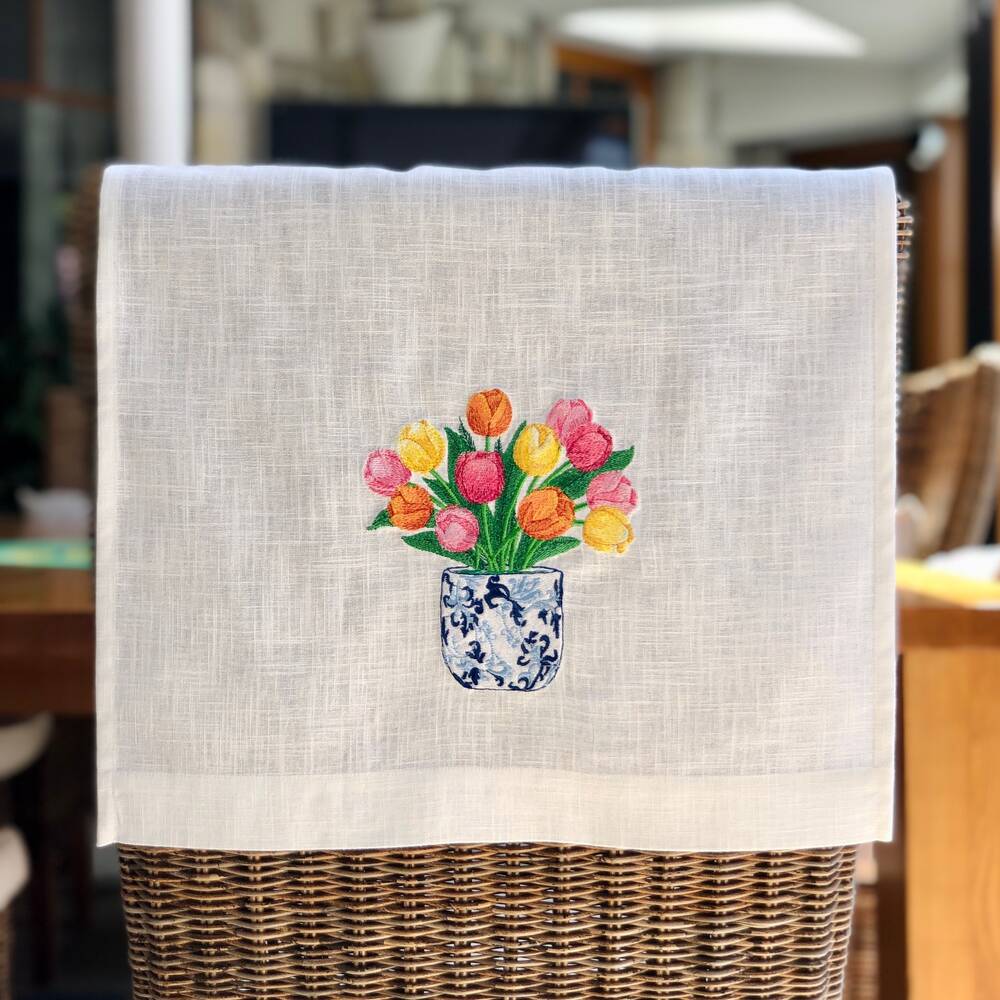 Chinoiserie Tulips Pot Linen Guest Towel