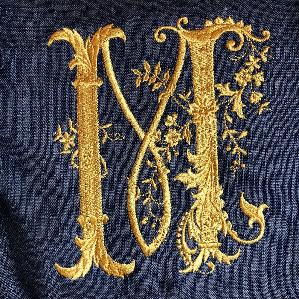 Vintage Gold Monogram Linen Guest Towel