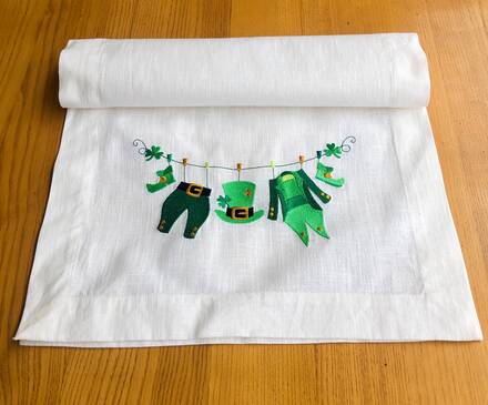 St. Patrick's Linen Table Runner