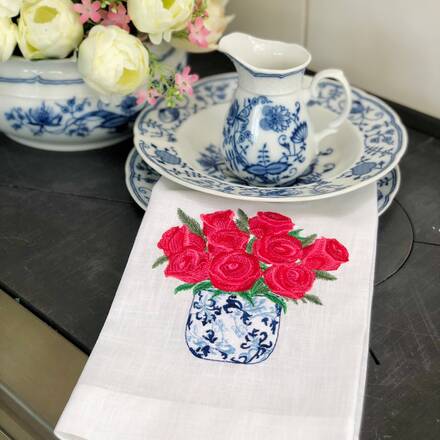 Chinoiserie Roses Pot Linen Guest Towel