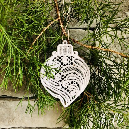 Christmas Lace Ornament - Ornament #19