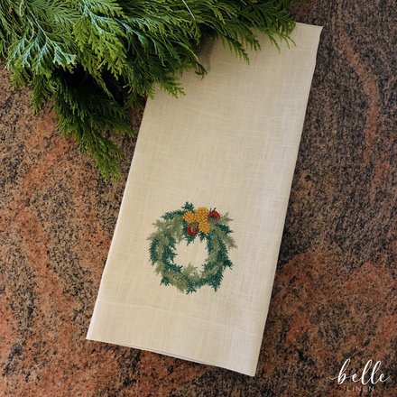 Christmas Pine Wreath Linen Guest Towel