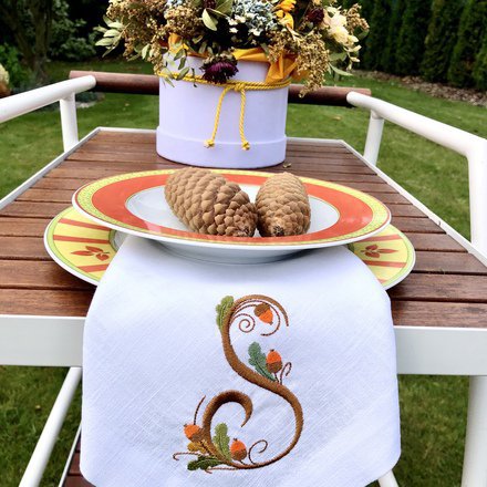 Fall Acorn Monogram Linen Napkin