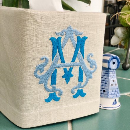 Intertwined Two Letter Monogram Tissue Box Cover