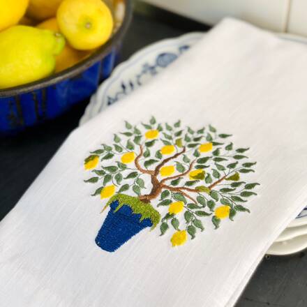 Lemon Tree Linen Guest Towel