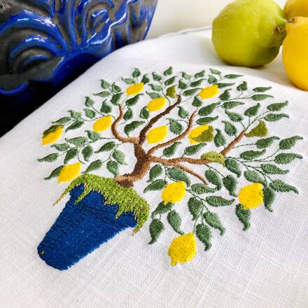 Lemon Tree Linen Guest Towel