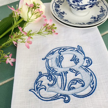 Vintage Vine Monogram Linen Guest Towel